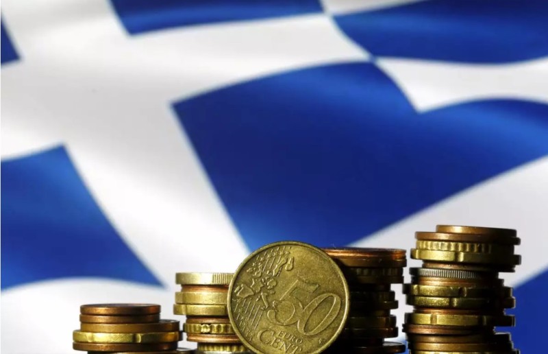 Από ώρα σε ώρα η νέα έξοδος της Ελλάδας στις αγορές μετά την αναβάθμιση