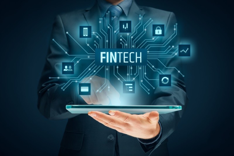 Πώς το «fintech» αλλάζει τις χρηματοοικονομικές υπηρεσίες