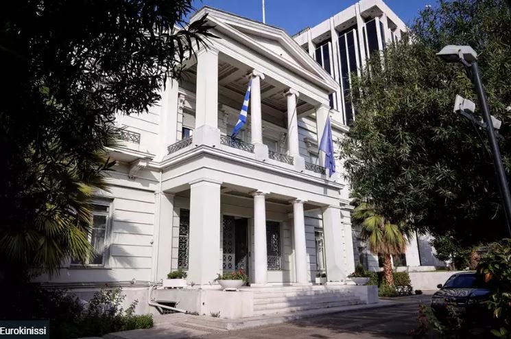 Με 16 χάρτες απαντά το ΥΠΕΞ στις τουρκικές προκλήσεις για «γκρίζες ζώνες» και «Γαλάζια Πατρίδα»