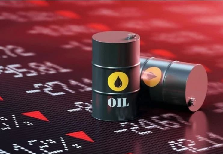 Πετρέλαιο: Προς εβδομαδιαίες απώλειες 10% – Κάτω από το φράγμα των $90 το αμερικανικό αργό