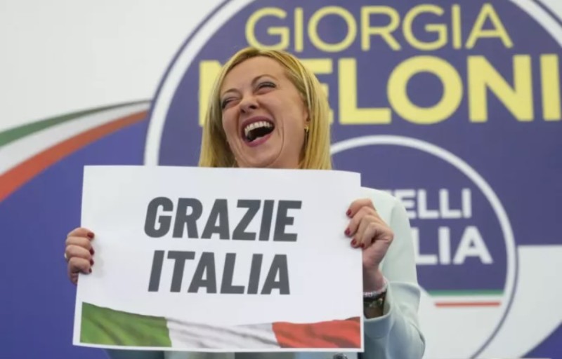 Ιταλικές εκλογές: Πώς η άκρα δεξιά… έπεισε τους Ιταλούς