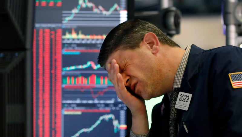 «Σφαγή» στη Wall Street – Χάθηκαν 13 τρισ. δολ. στο sell off!