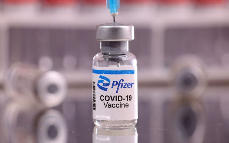 Επικαιροποιημένο εμβόλιο Pfizer: Πόσα αντισώματα αναπτύσσονται και πόσο προστατεύει