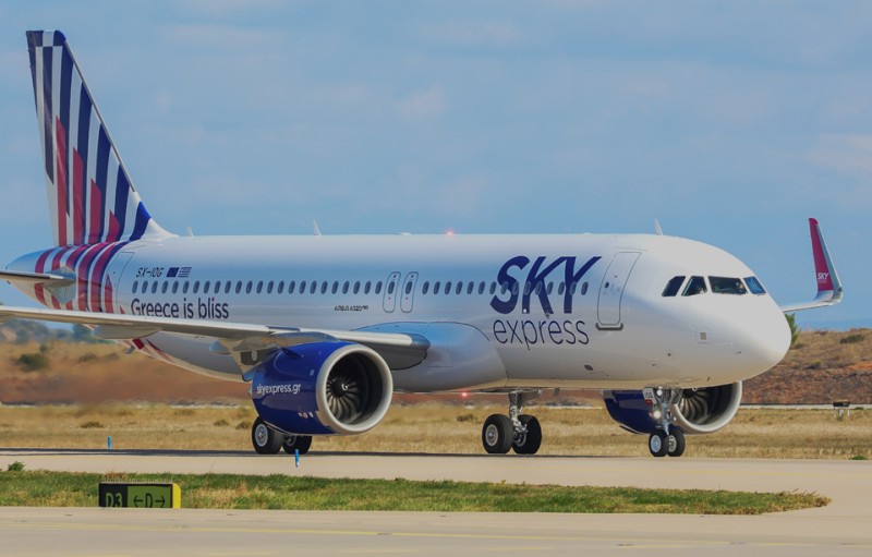 Qatargate: Η …ξεχασμένη συμφωνία Sky Express- Qatar Airways και οι Βρυξέλλες! 