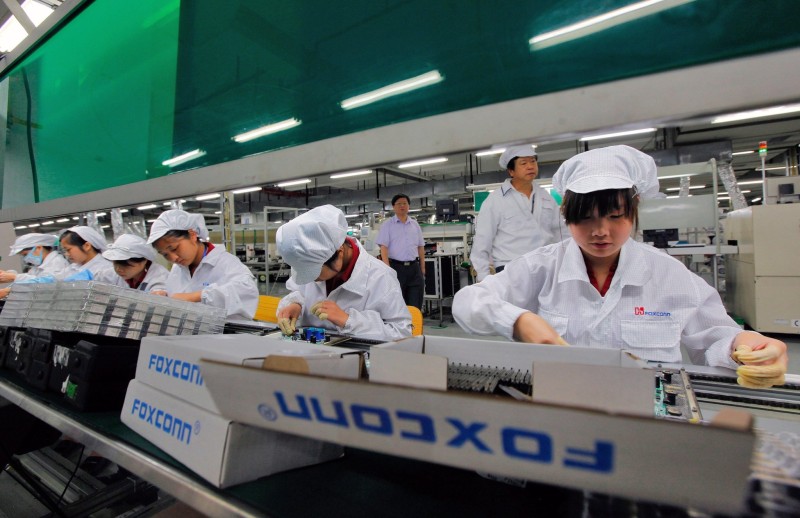 Foxconn: Σε επένδυση $500 εκατ. για κατασκευή νέου εργοστασίου στην Ινδία προχωρά η προμηθεύτρια της Apple
