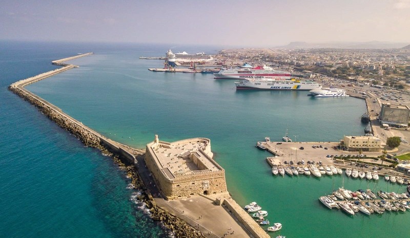 Με προσφορά €80 εκατ. ο Όμιλος Grimaldi προτιμητέος επενδυτής για το λιμάνι Ηρακλείου