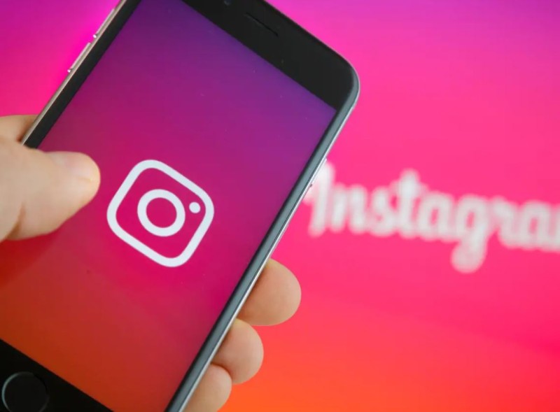 Wall Street Journal: Το Instagram είναι ένα σούπερ μάρκετ για παιδόφιλους