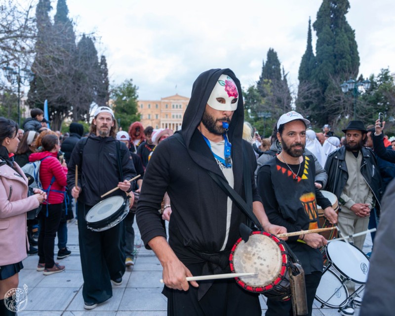 Κοσμοσυρροή στην αποκριάτικη γιορτή του Ε.Ε.Α.