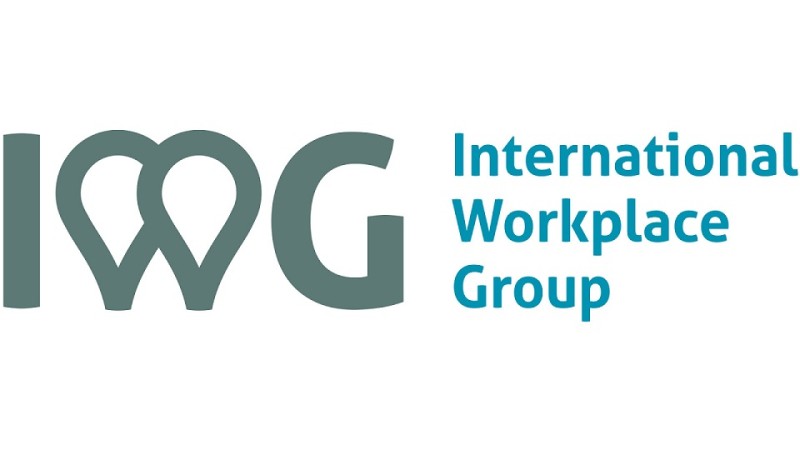 Νέα Έρευνα της IWG: Το υβριδικό μοντέλο επιτρέπει στους γονείς να συνδυάσουν την εργασία με την καλοκαιρινή απασχόληση των παιδιών τους