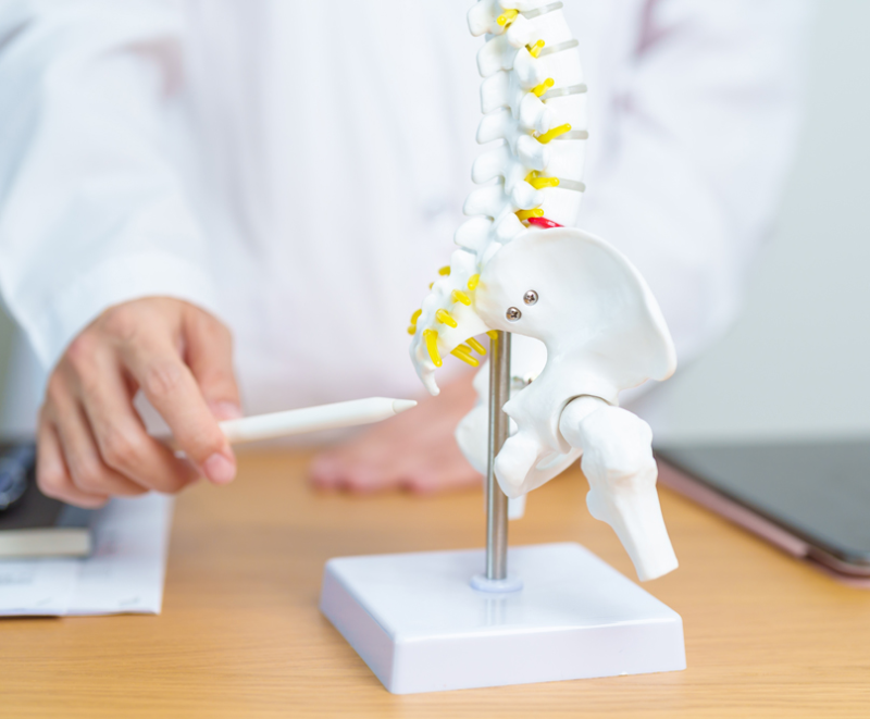 Kύστη κόκκυγoς: Αίτια, συμπτώματα και θεραπεία