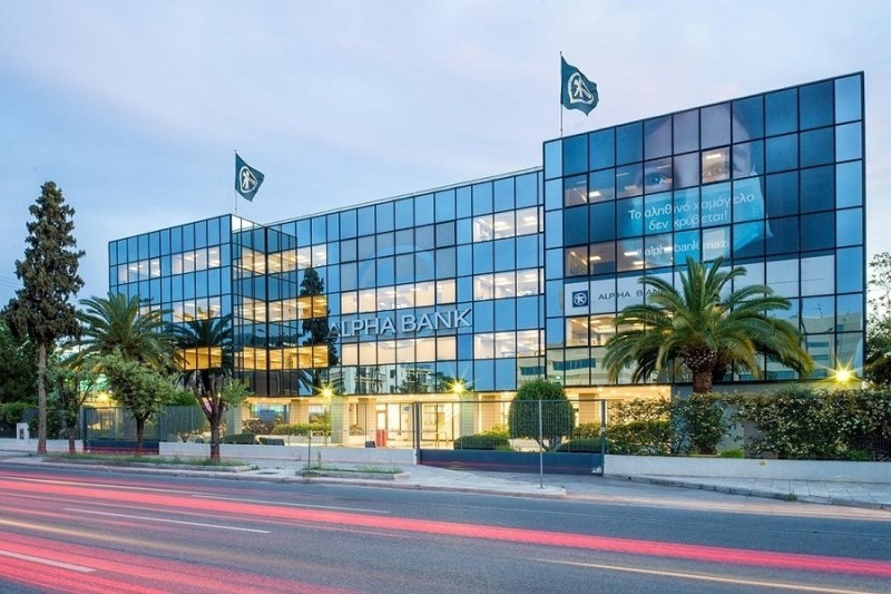 Alpha Bank: Ισχυρό εννεάμηνο 2026 με κέρδη €779 εκατ. (+14,2%) και απόδοση κεφαλαίων 14,5%